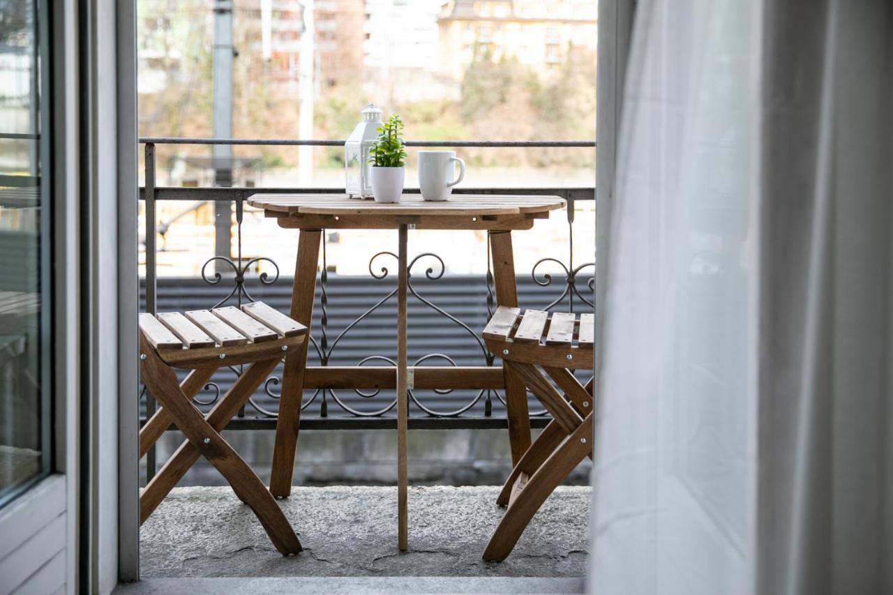 Spirit Apartments Zentral Mit Gratis Parkplatz Lucerna Exterior foto